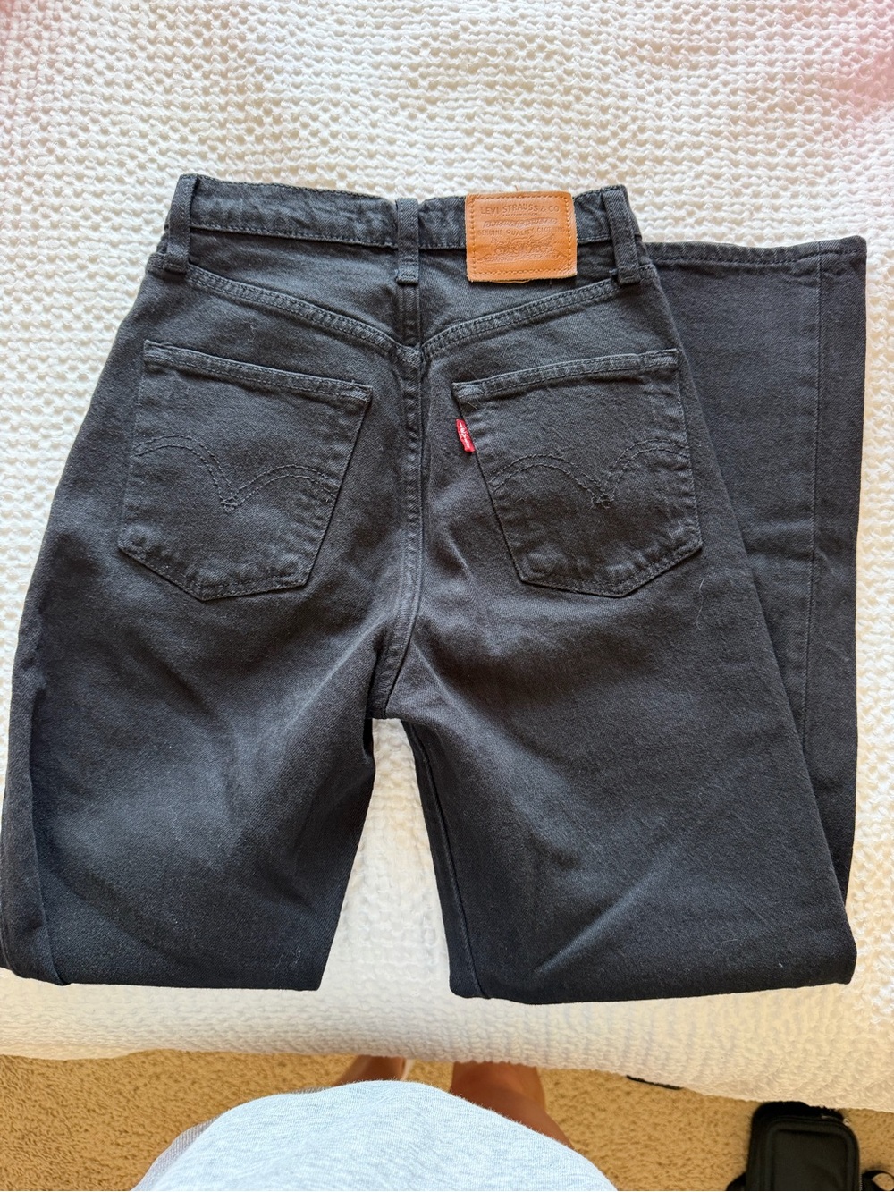Levi's Black Straight-Leg Women's Jeans